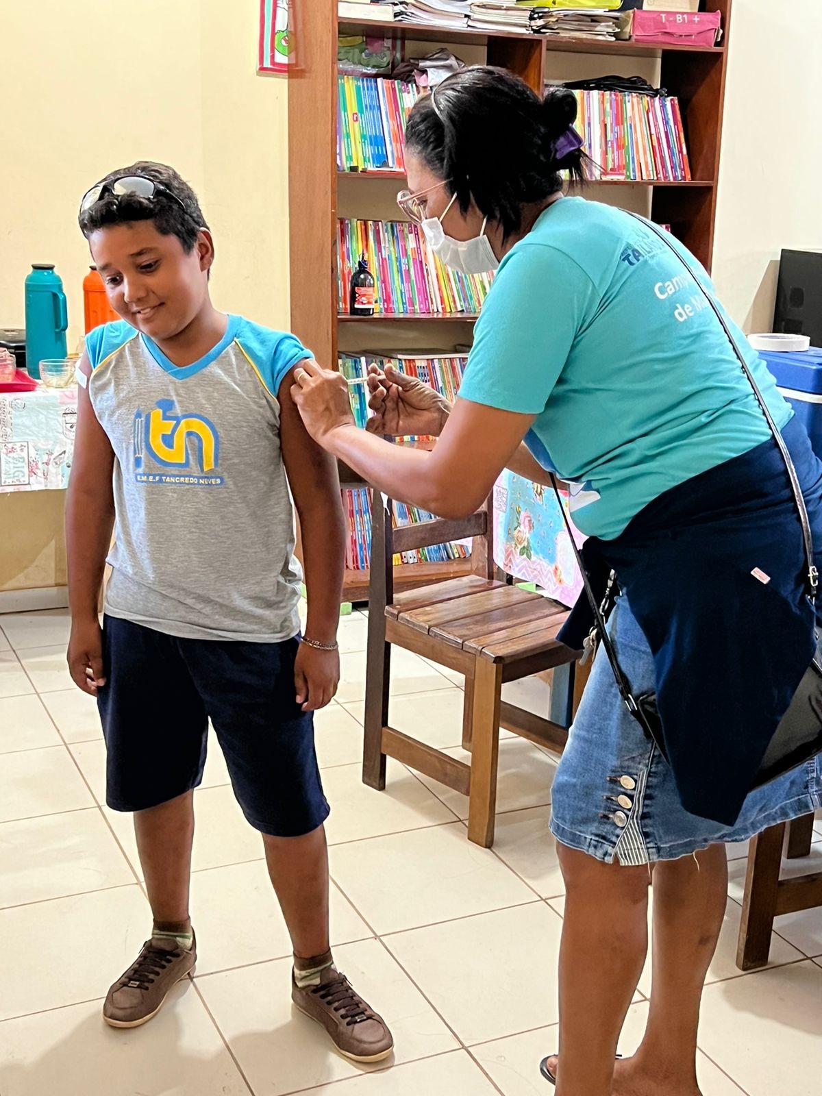 Programa Saúde na Escola (PSE) realiza atividades em escolas de Tailândia »  Agência Tailândia