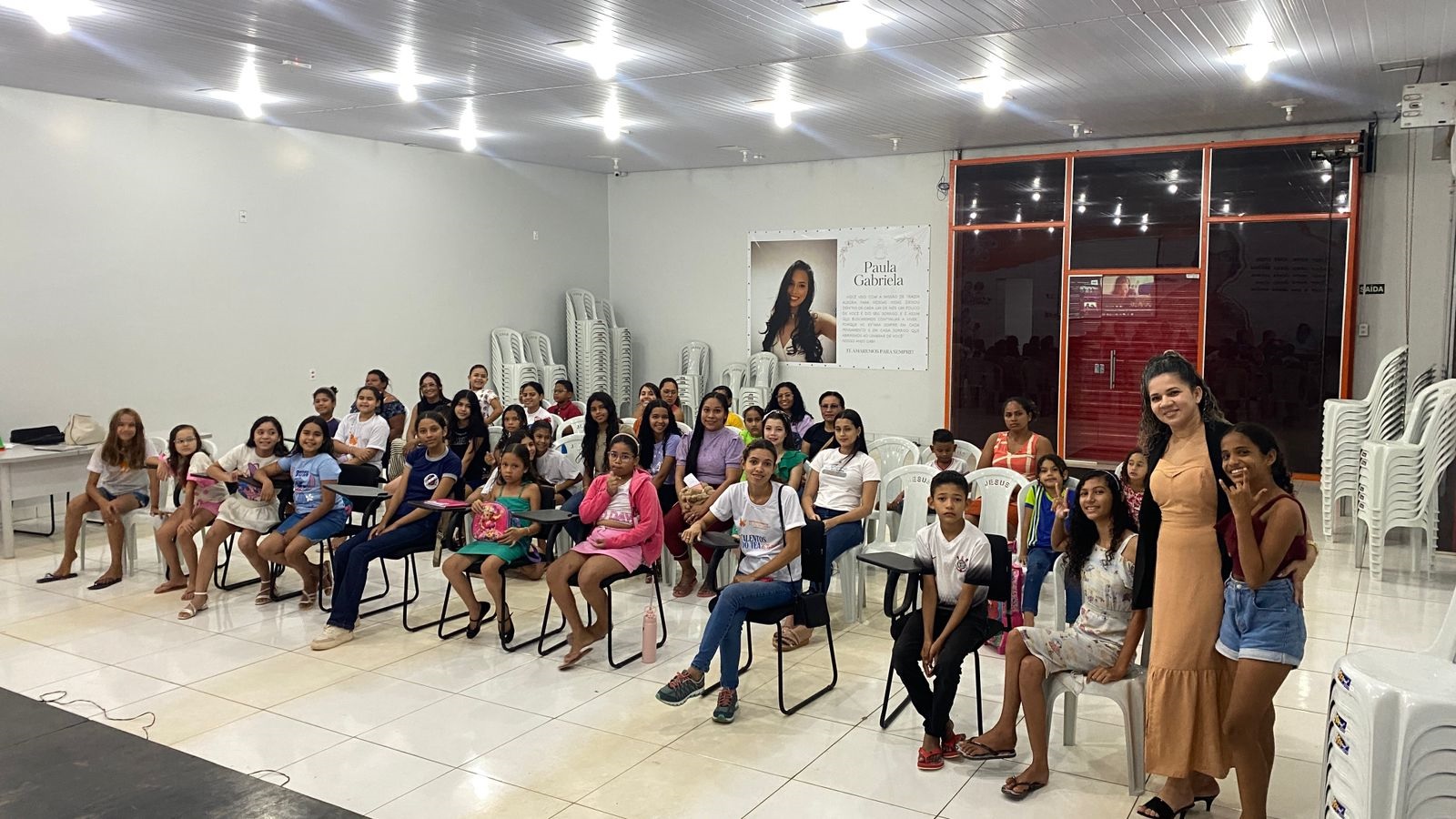 Instituto Acreditar é pioneiro na oferta de aulas de Libras à comunidade, defendendo à inclusão