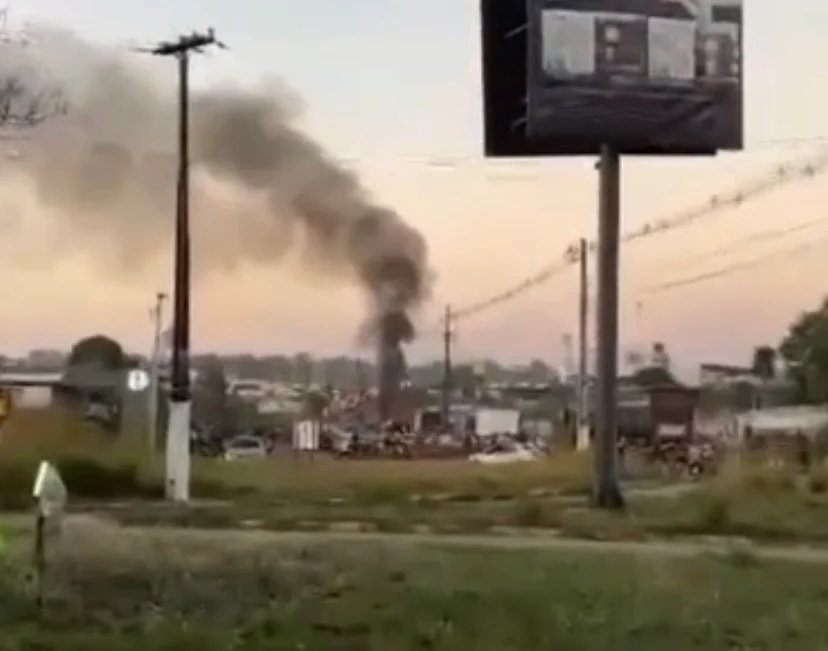 Protesto bloqueia trecho da BR-155 e causa congestionamento em Marabá