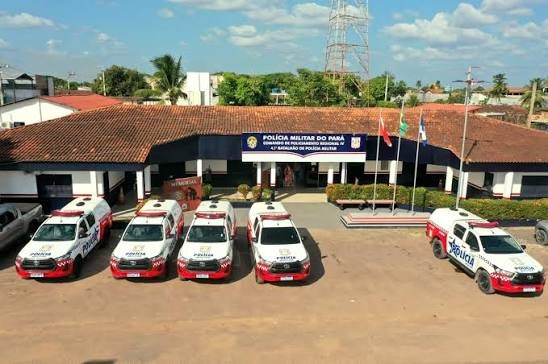 45º Batalhão da Polícia Militar de Tailândia completa 4 anos, comemorando redução da criminalidade