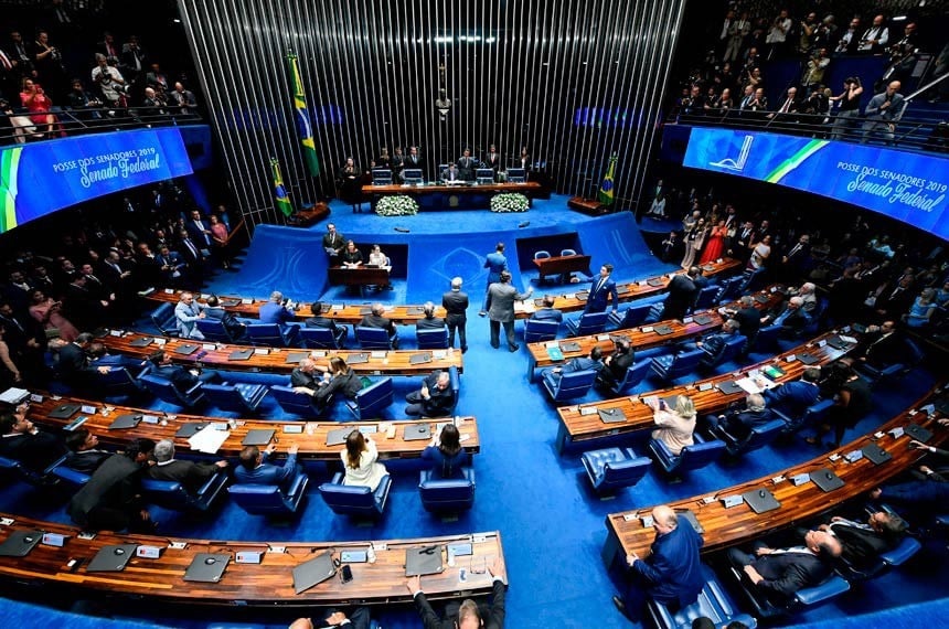 Senado aprova fim da escala 6×1 em dois turnos com 75 votos no primeiro